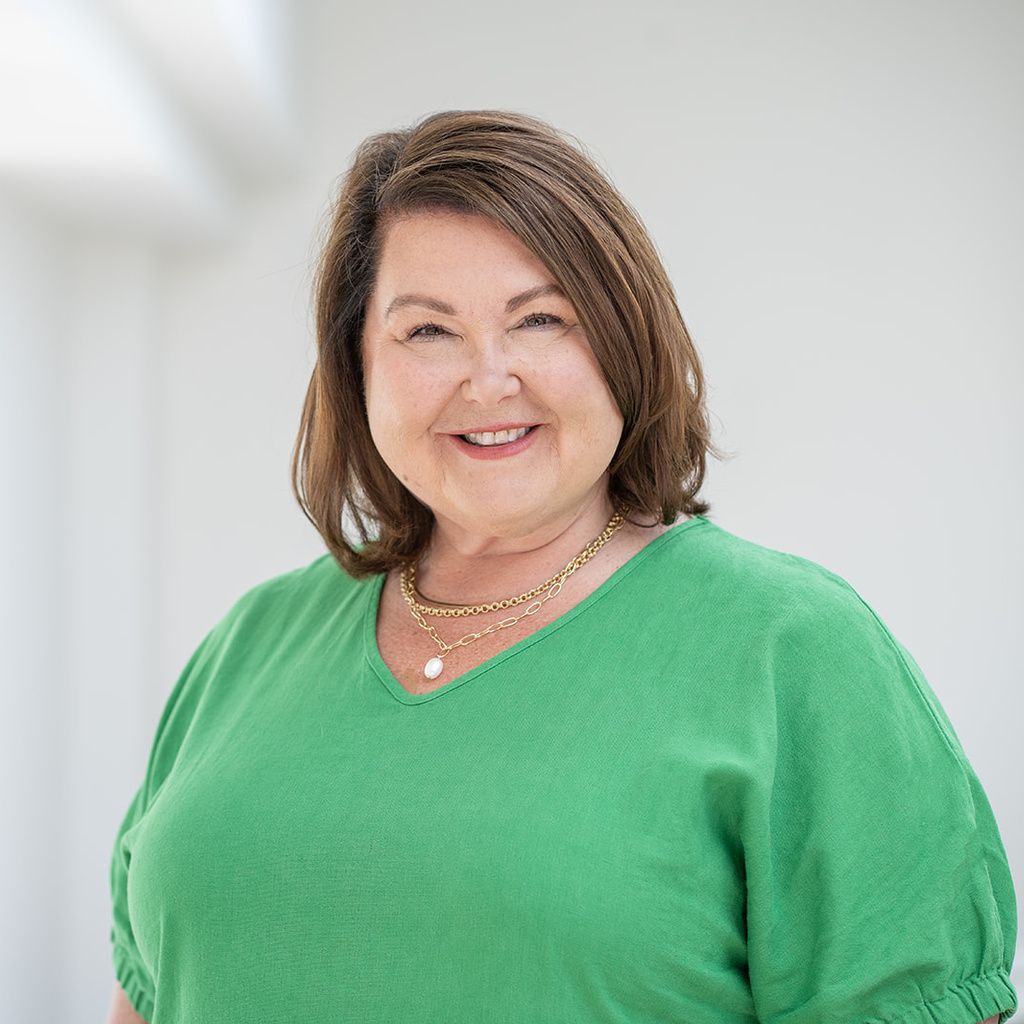 Angela Joens.jpg