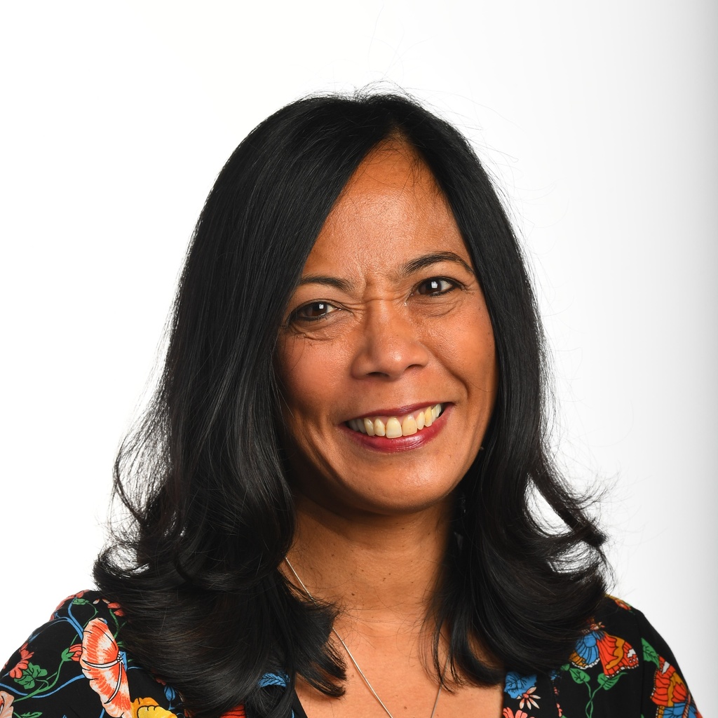 Roxanna Scott