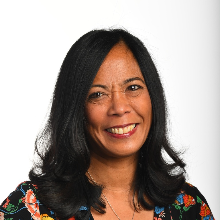 Roxanna Scott